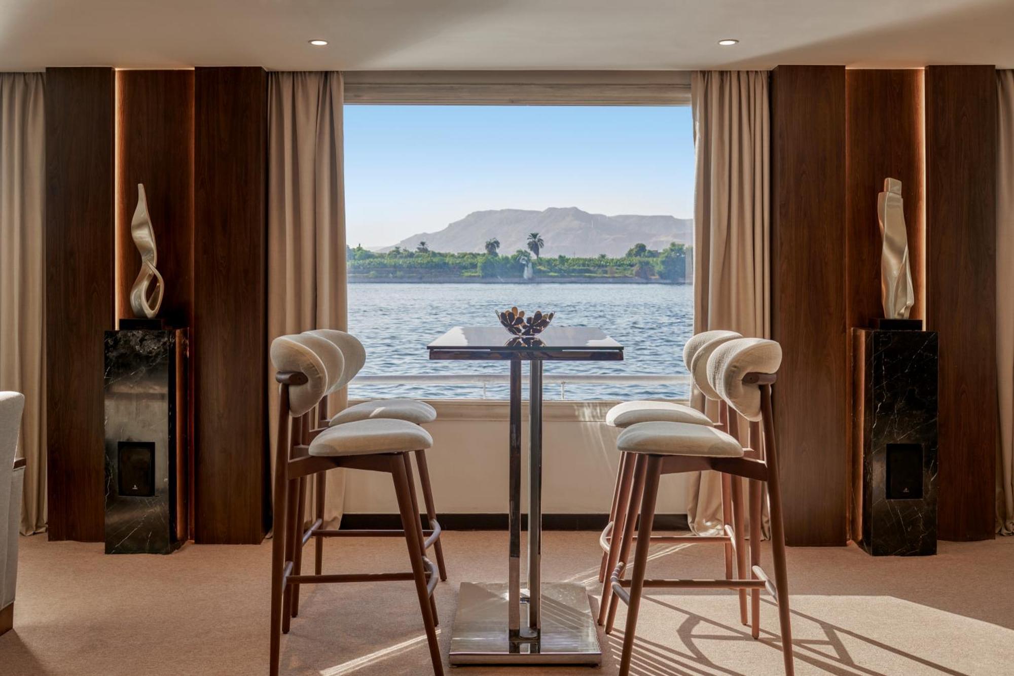 Moevenpick Royal Lily Nile Cruise, Every Monday Four Nights From Luxor, Every Friday Three Nights From Aswan - Including Excursions & Sightseeing Luaran gambar